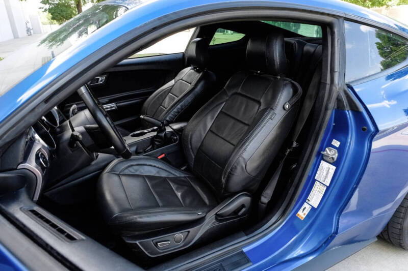 2017 Ford Mustang