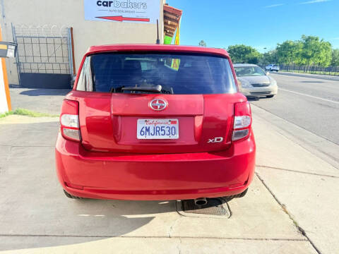 2010 Scion xD