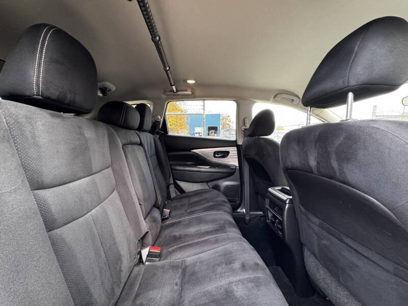 2017 Nissan Murano S