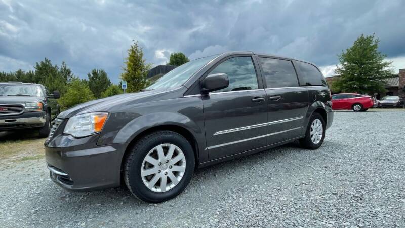 2016 Chrysler Town and Country for sale at AMU Motors in Garner NC