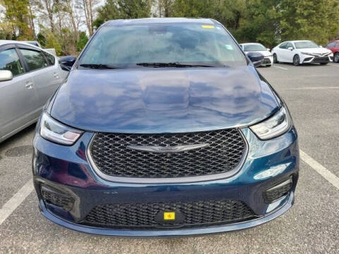 2022 Chrysler Pacifica Hybrid Limited