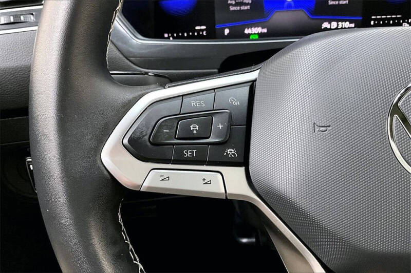 2022 Volkswagen Tiguan SE 4Motion