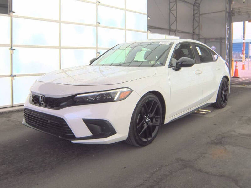 2023 Honda Civic Hatchback Sport's photo