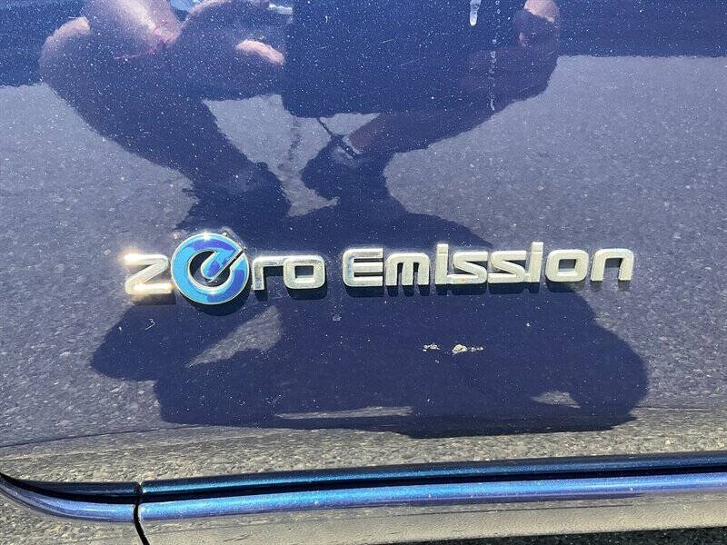 2017 Nissan LEAF SV