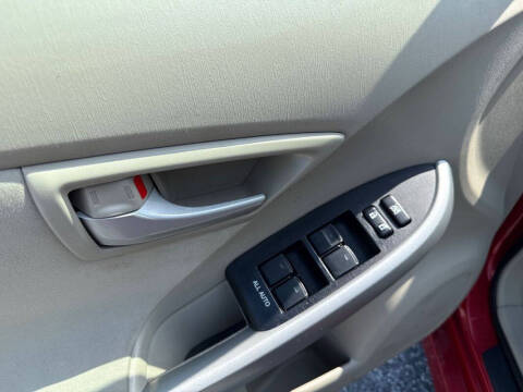2011 Toyota Prius Two