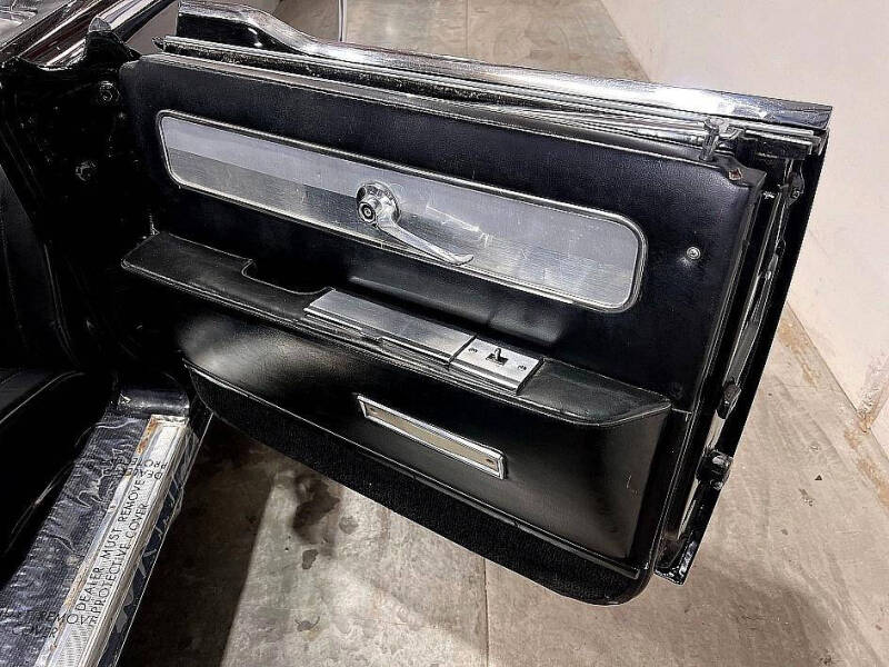 1961 Lincoln Continental