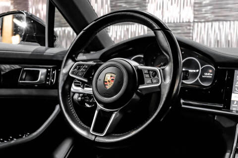 2018 Porsche Panamera