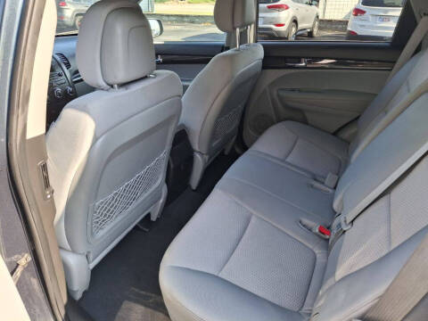 2011 Kia Sorento LX