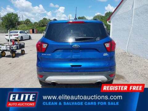2019 Ford Escape SEL