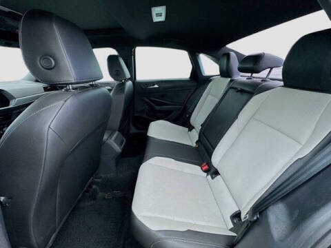 2020 Volkswagen Jetta R-Line