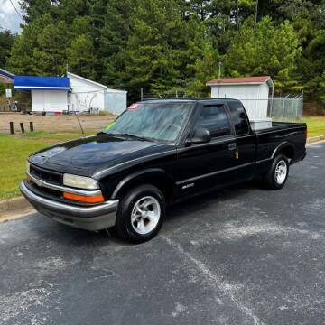 1998 Chevrolet S-10 for sale at Mike Lipscomb Auto Sales in Anniston AL