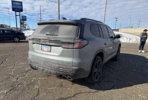 2024 GMC Acadia Elevation