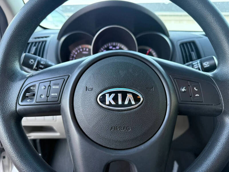2012 Kia Forte LX