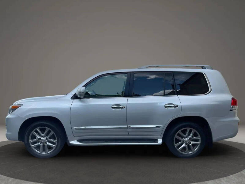 2013 Lexus LX 570