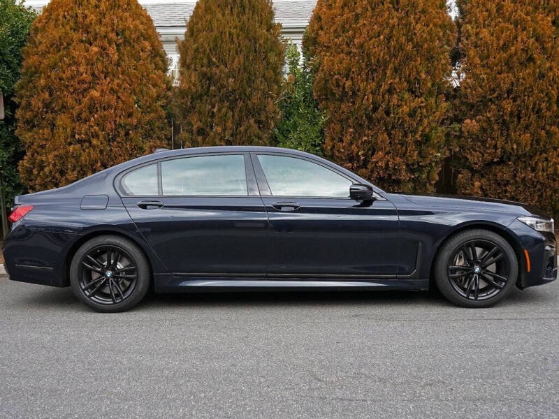 2022 BMW 7 Series 750i xDrive