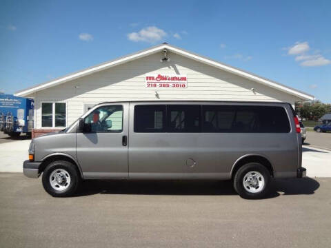 2013 Chevrolet Express for sale at GIBB'S 10 SALES LLC in New York Mills MN