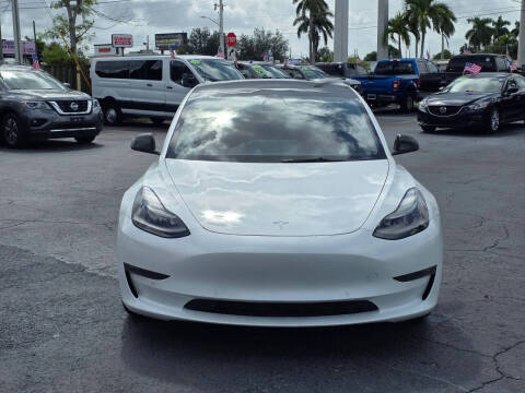 2022 Tesla Model 3 Long Range