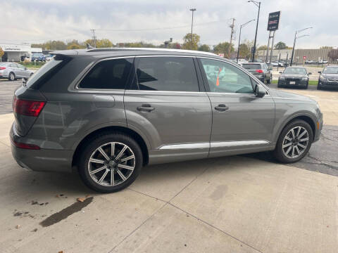 2017 Audi Q7 3.0T quattro Prestige
