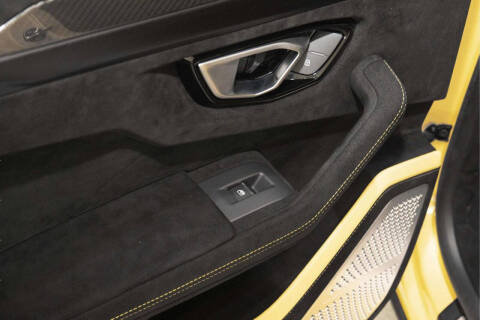2024 Lamborghini Urus Performante