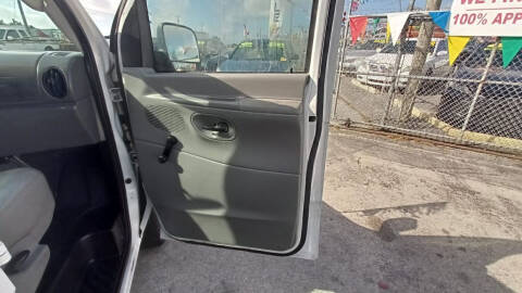 2005 Ford E-Series E-250