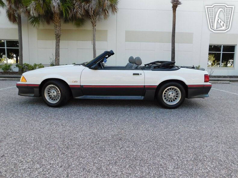 1987 Ford Mustang GT