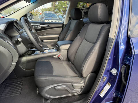 2018 Nissan Pathfinder S