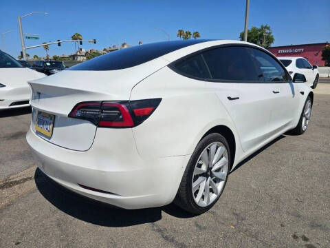 2020 Tesla Model 3 Standard Range Plus