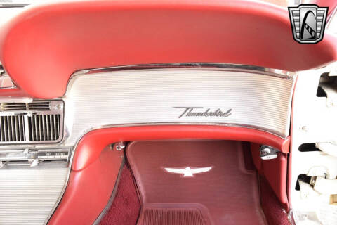 1963 Ford Thunderbird