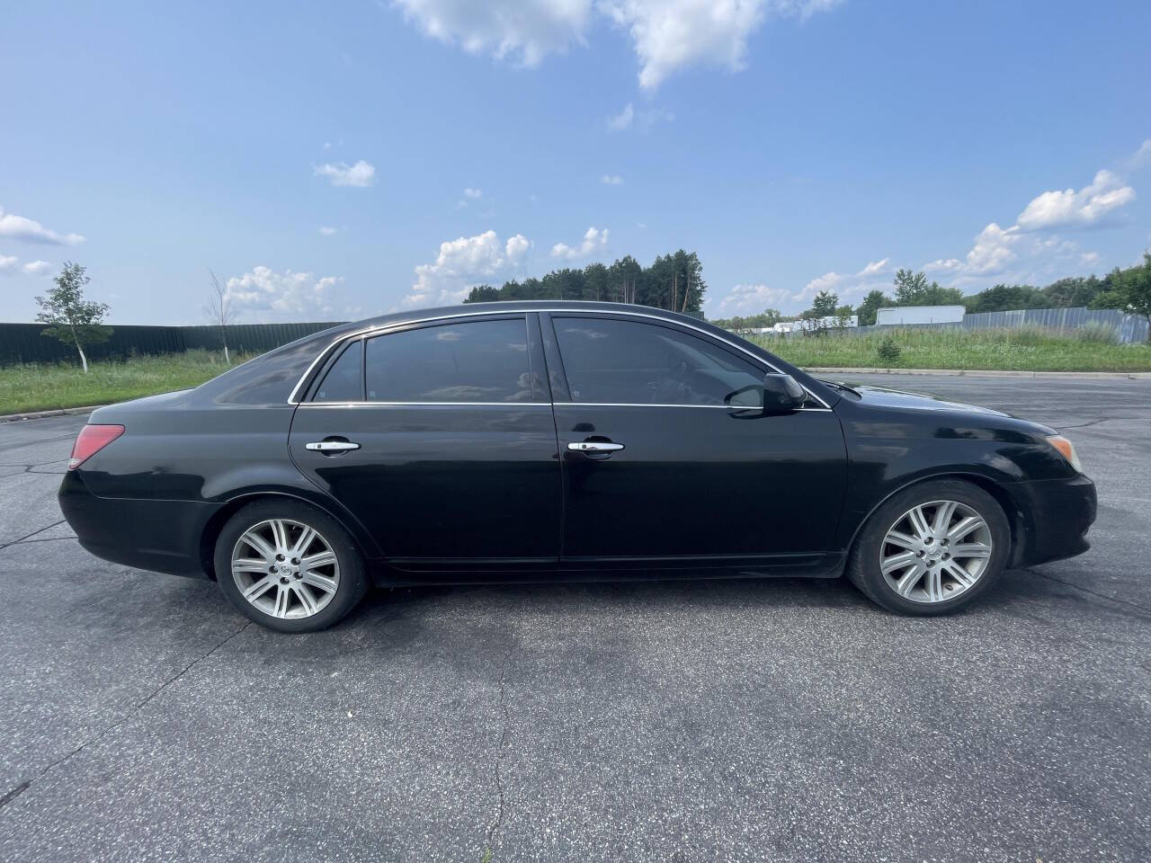 2008 Toyota Avalon for sale at Twin Cities Auctions in Elk River, MN