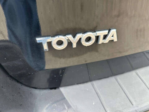 2010 Toyota Sienna XLE