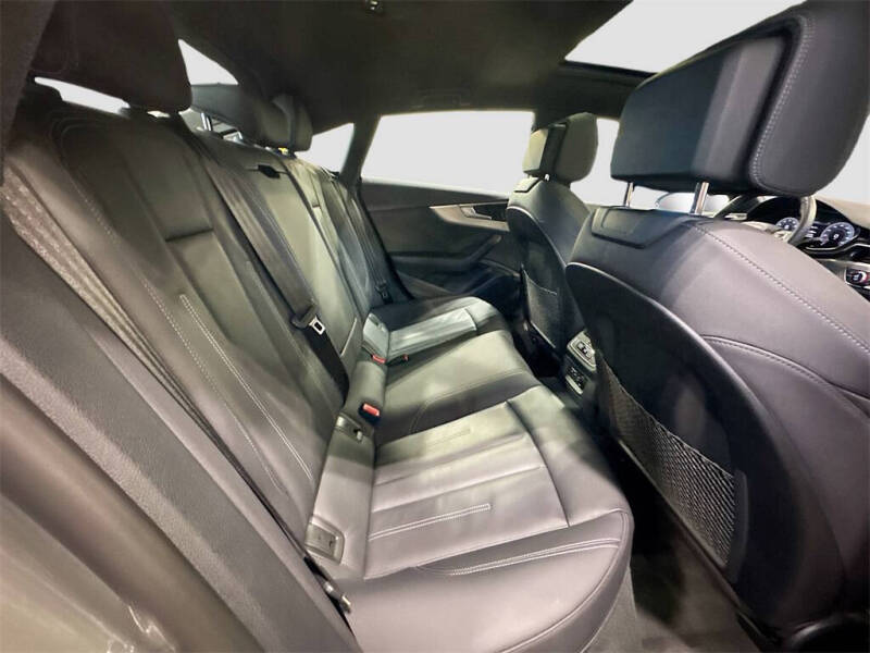 2025 Audi A5 Sportback quattro S line Premium 45 TFSI