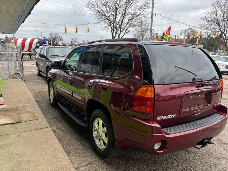 2002 GMC Envoy SLT photo 3