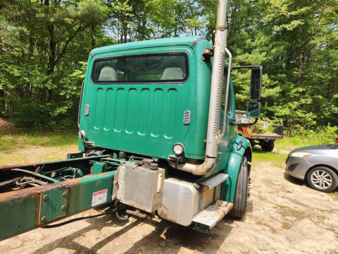 2006 Freightliner M2 106
