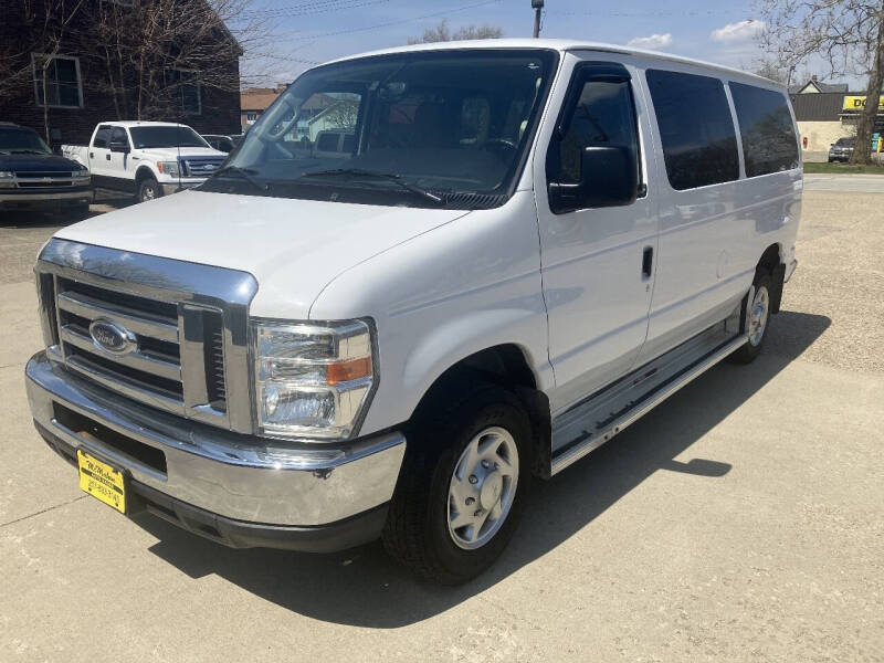 2010 Ford E-Series E-350 SD XLT