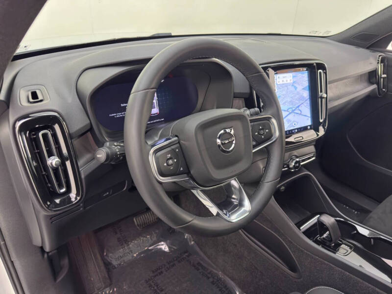 2024 Volvo XC40 Recharge Twin Plus