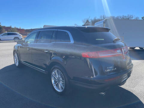 2019 Lincoln MKT