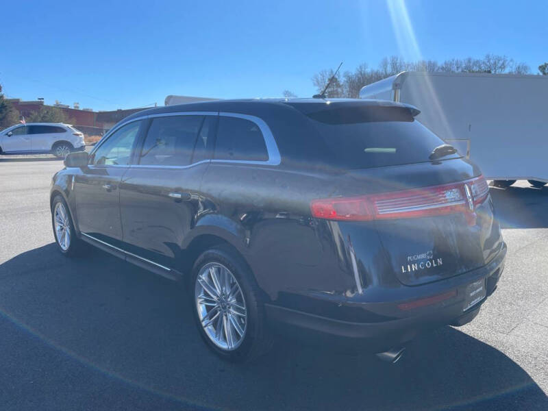 2019 Lincoln MKT