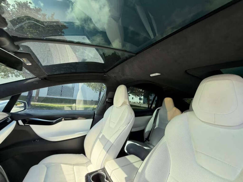 2017 Tesla Model X 90D