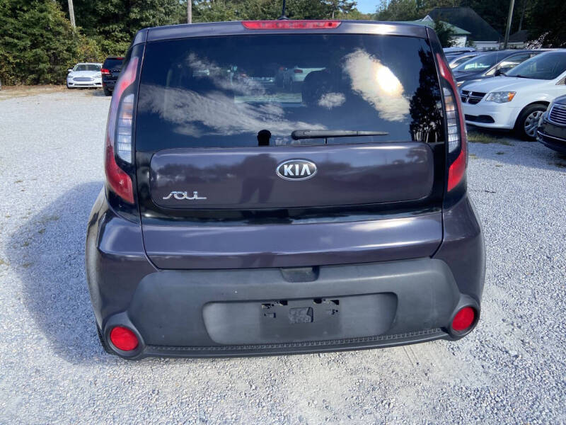 2015 Kia Soul +