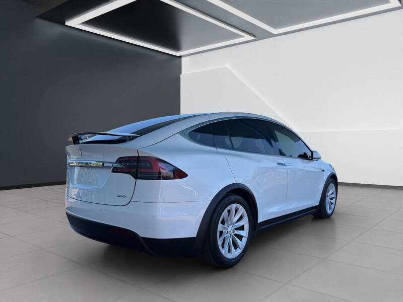 2016 Tesla Model X 90D