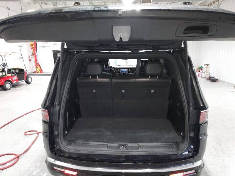 2023 Jeep Wagoneer Series II