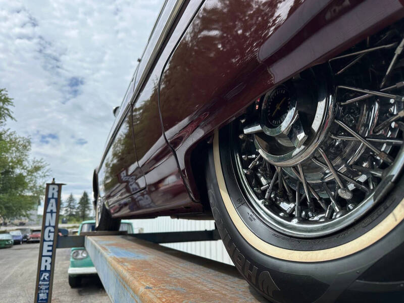 1961 Ford Thunderbird