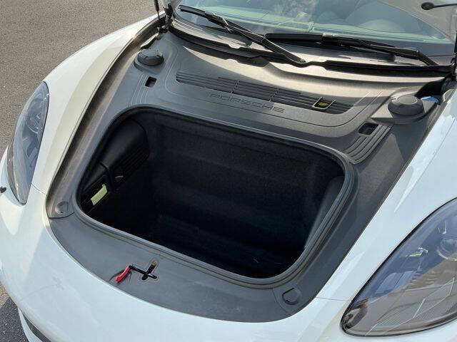 2024 Porsche 718 Boxster GTS 4.0