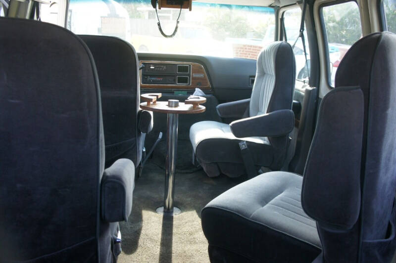 1990 Ford E-Series E-150