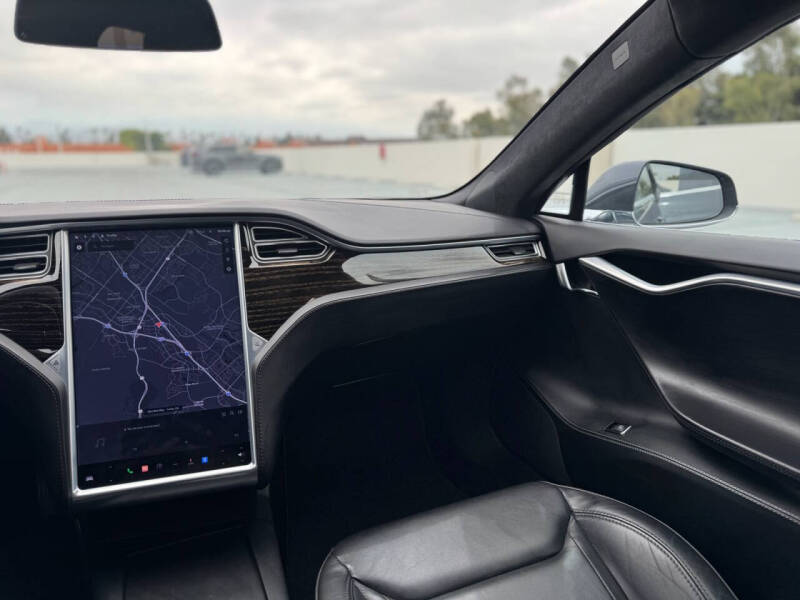 2016 Tesla Model S