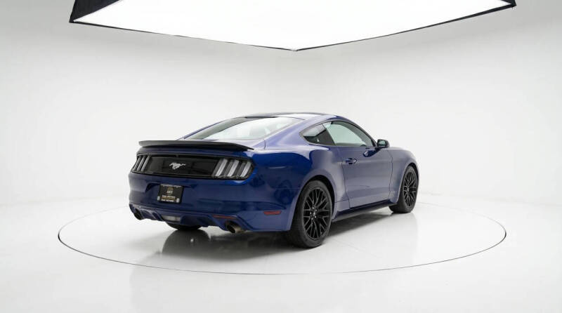 2016 Ford Mustang V6