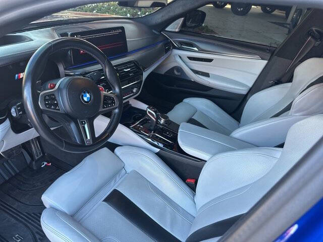2023 BMW M5