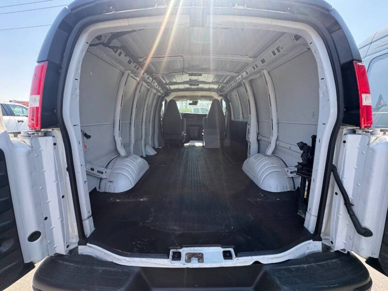 2020 Chevrolet Express 2500