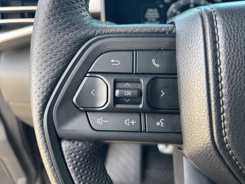 2025 Toyota Sequoia SR5