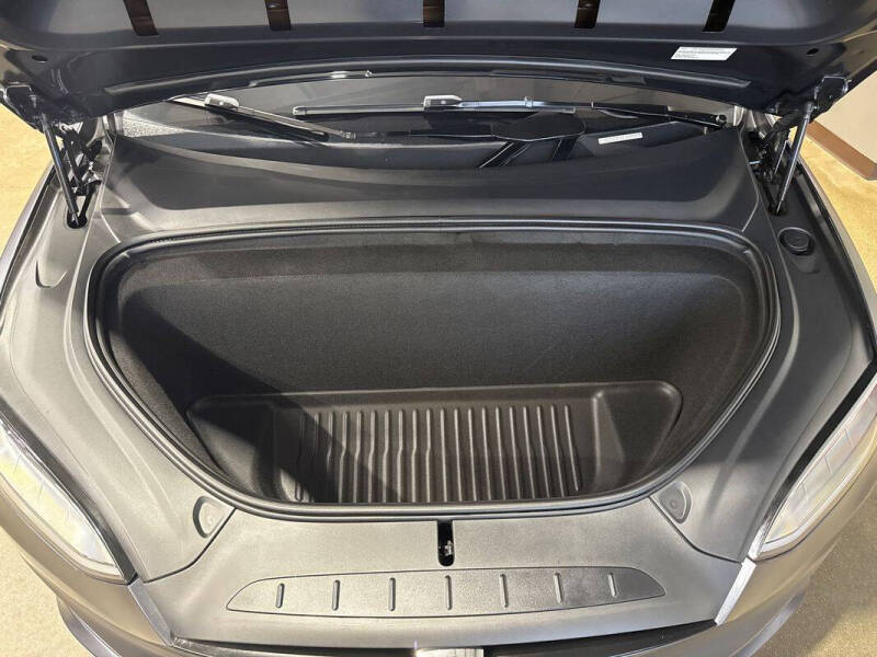 2022 Tesla Model X Plaid